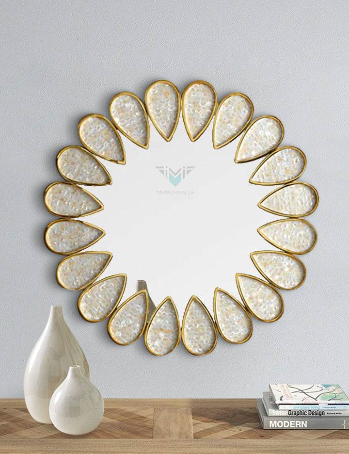 MOP Leafs Decorative Mirror - Mirrorwalla
