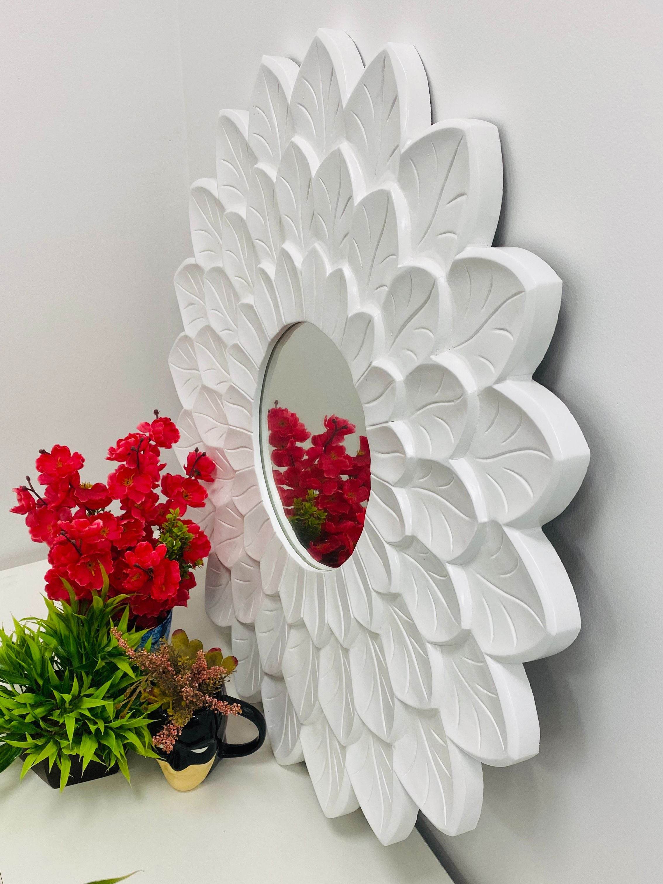 White Daisy Decorative Mirror - Mirrorwalla