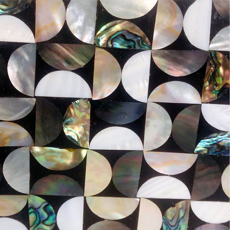 Royal-pearl Decorative Mirror - Mirrorwalla