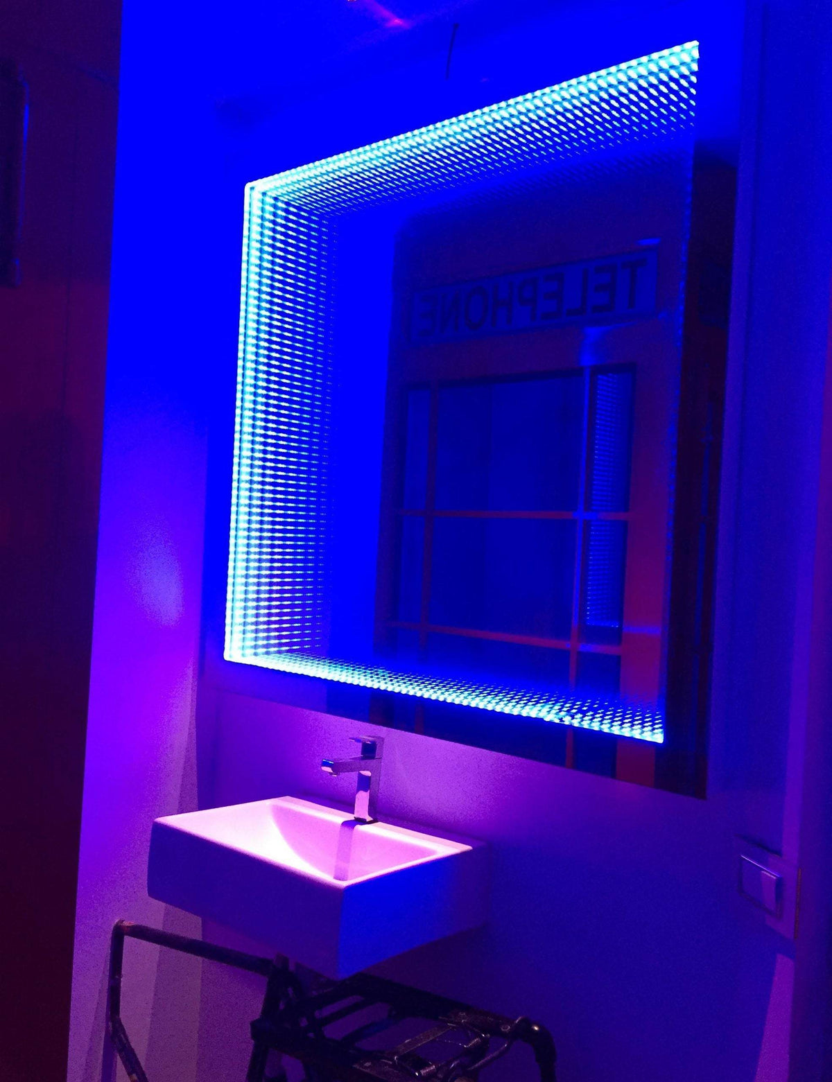 Amazing Blue Infinity Mirror | Led Lighted Mirrors - Mirrorwalla