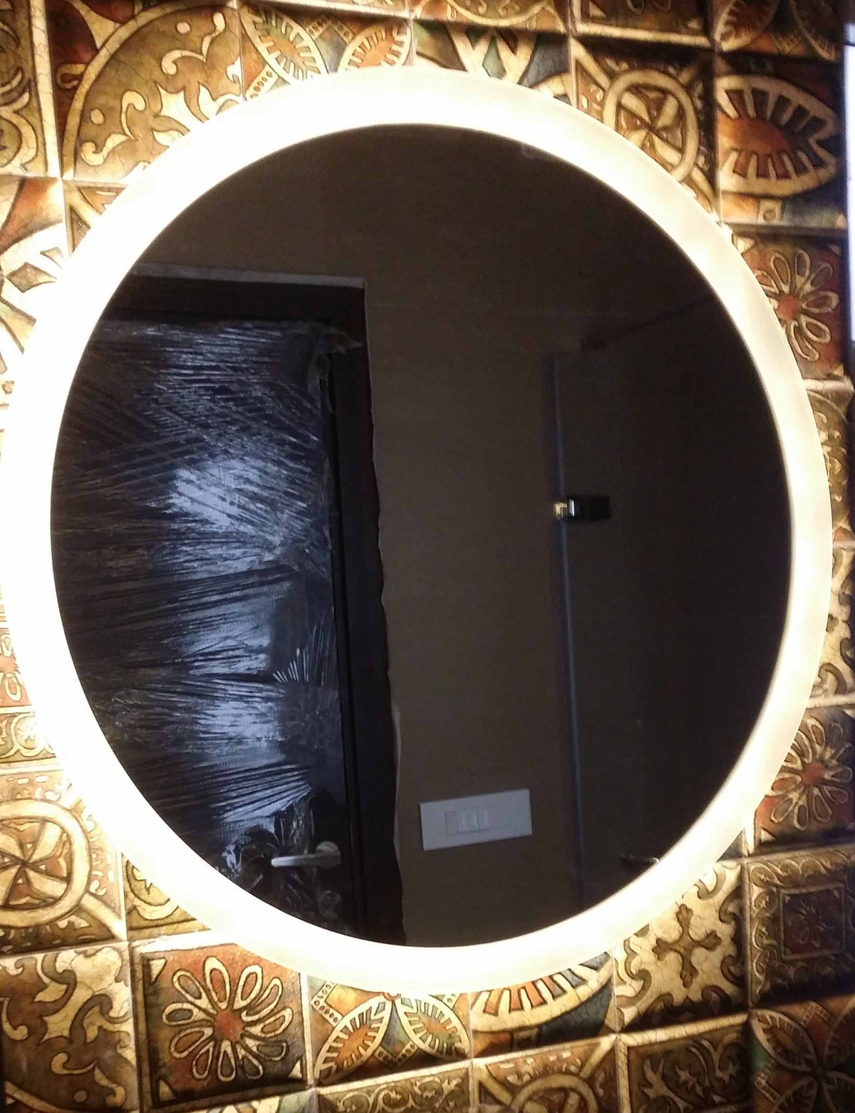 Glowarm Round LED Mirror
