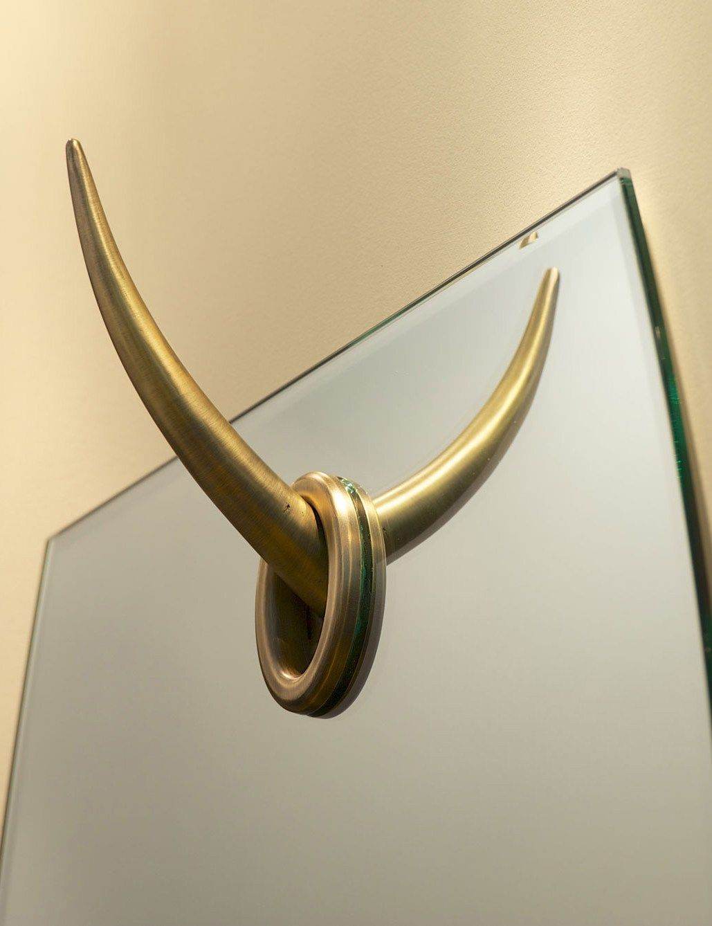 Horn X Decorative Mirror - Mirrorwalla