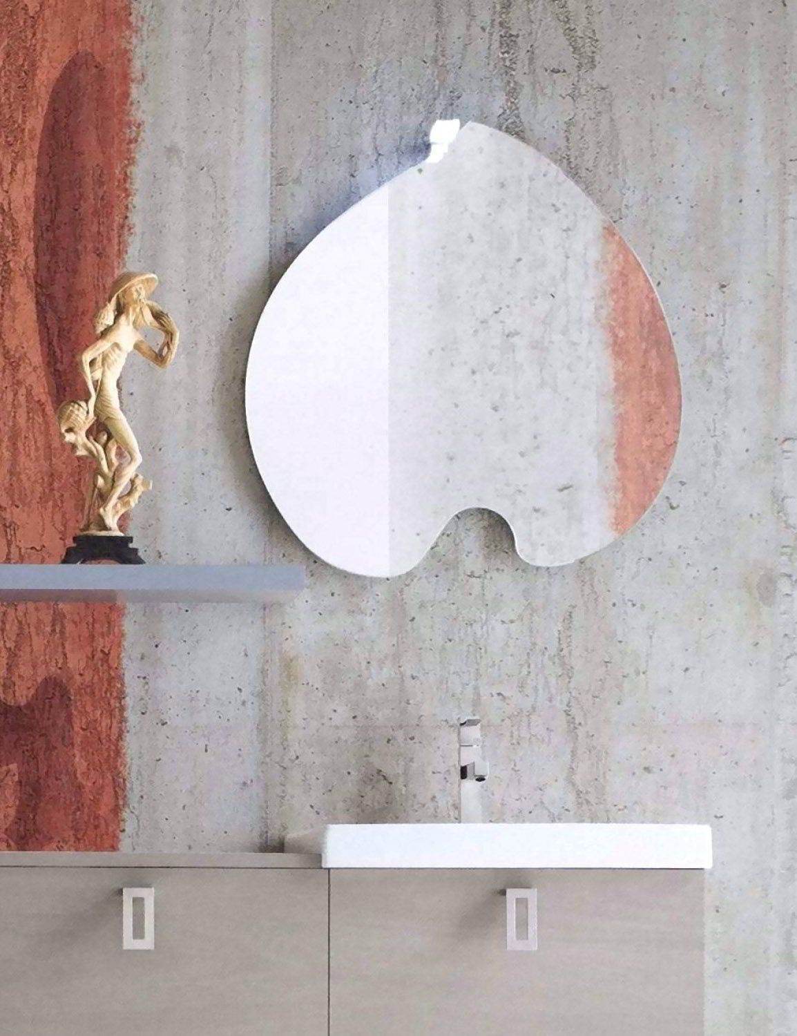 Solid Heart Decorative Mirror - Mirrorwalla