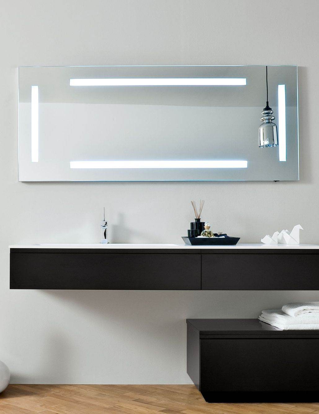 Fourlines Illuminated Led Mirror - Mirrorwalla