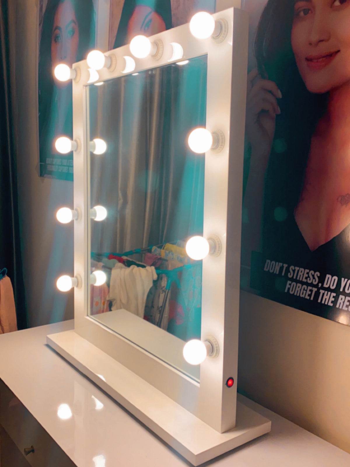 Glazing White Makeup Mirror - Mirrorwalla