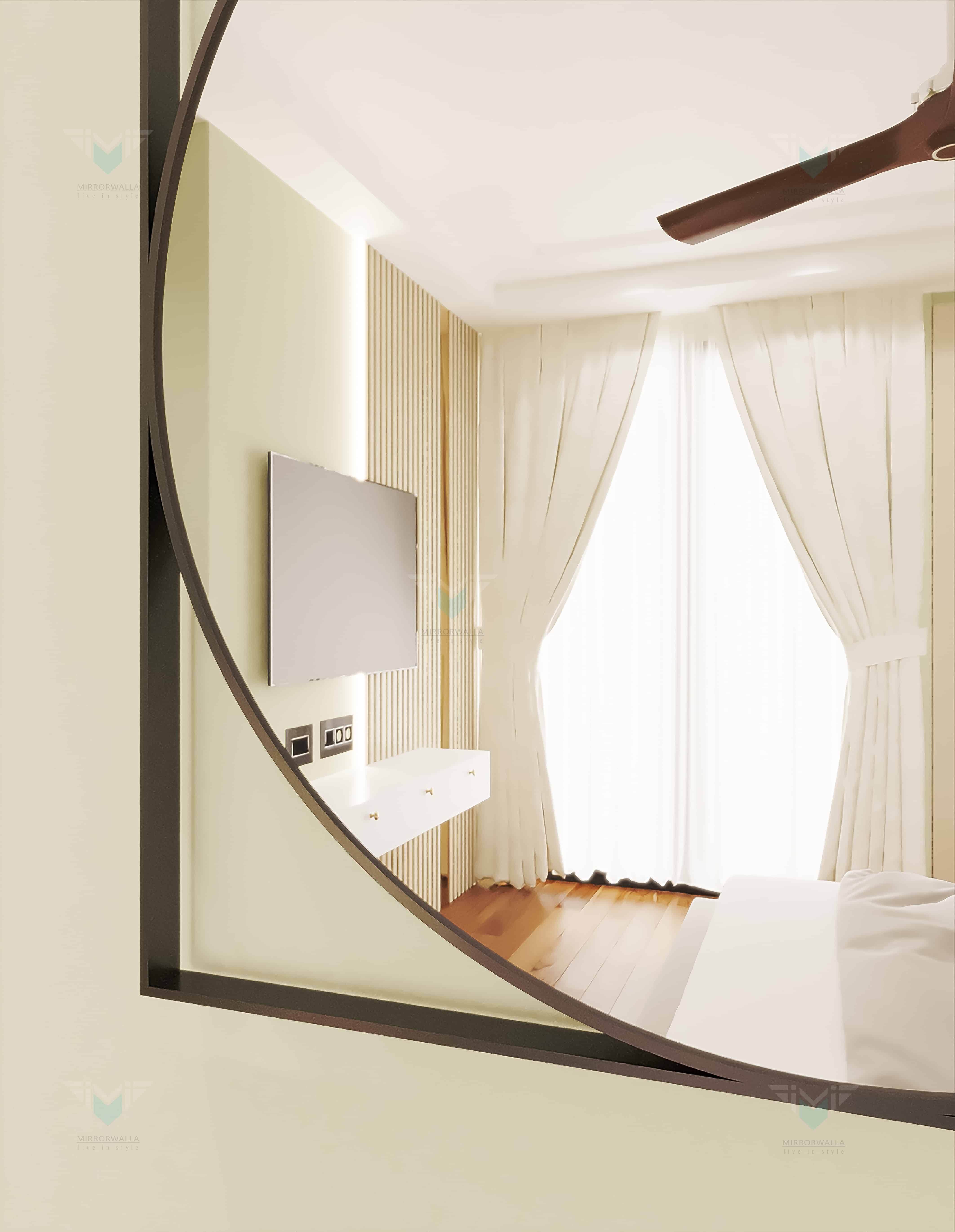 R-squire Decorative Mirror - Mirrorwalla