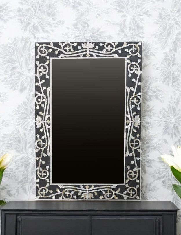 Art Pearl Decorative Mirror - Mirrorwalla