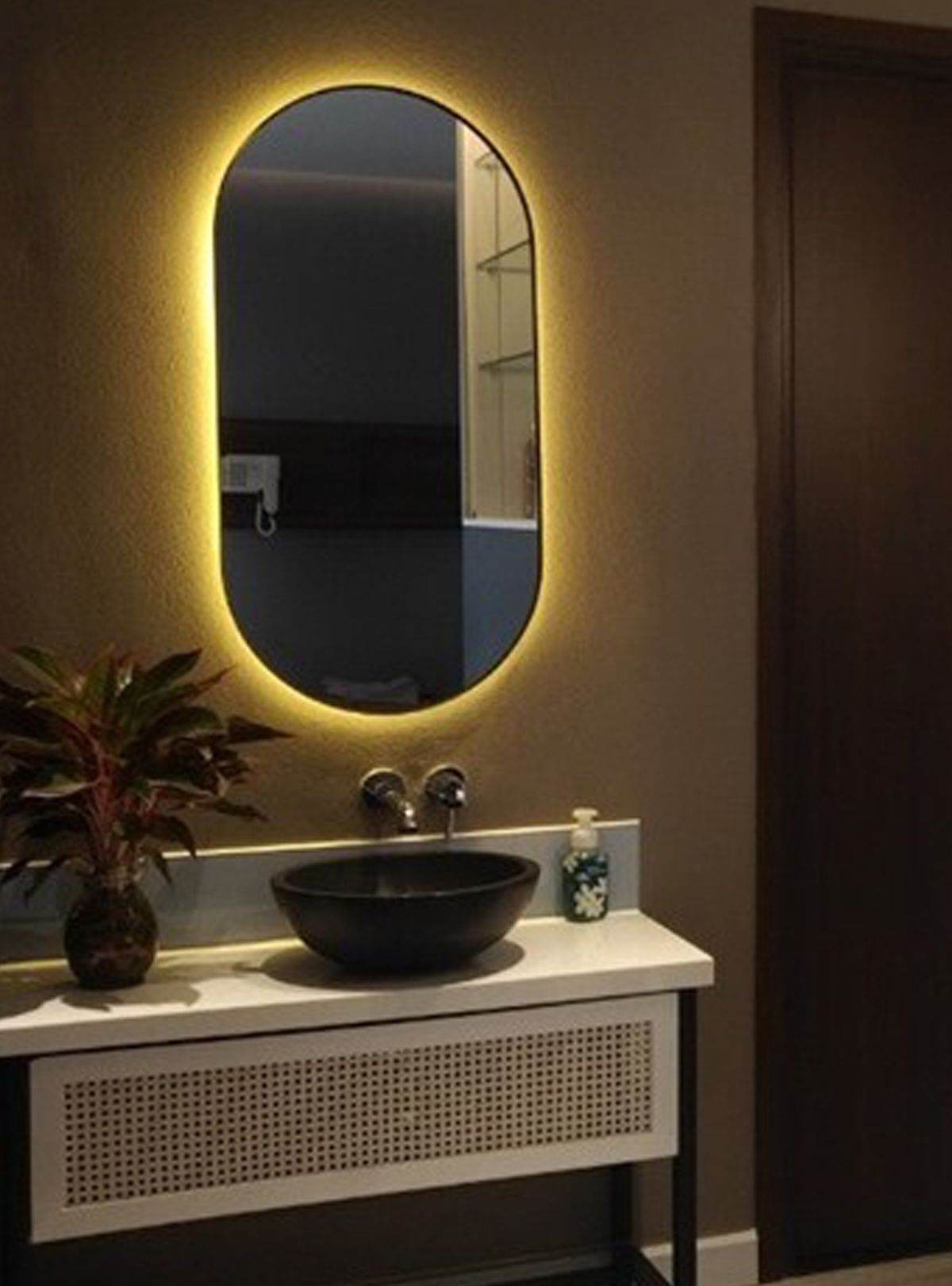 Brass Capsule Led Mirror - Mirrorwalla