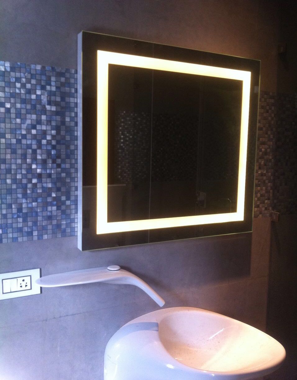 Square Q2 Warm LED Mirror